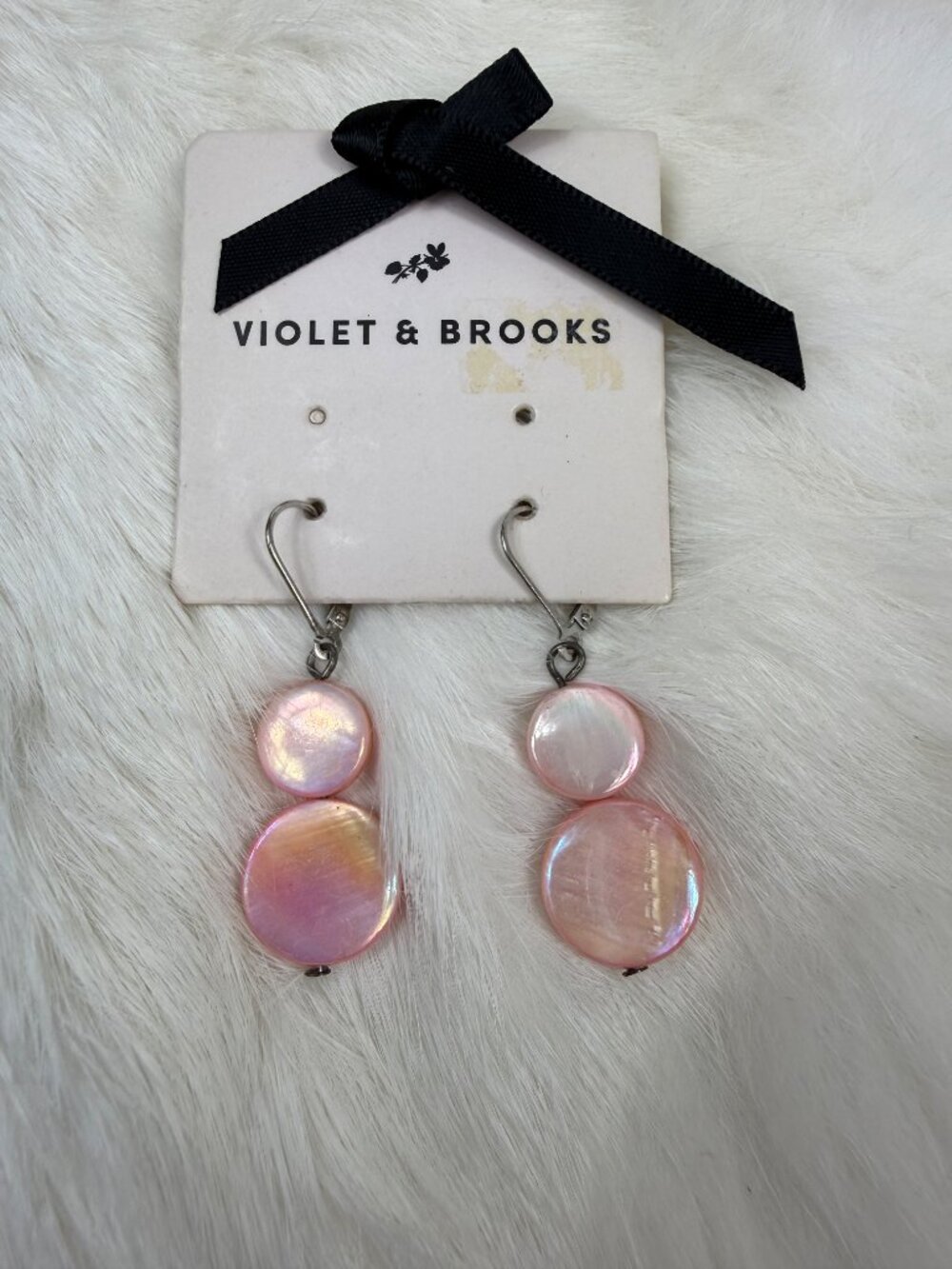 NWT Violet & Brooks Pink Mother of Pearl MOP Dangle & Drop Pierced Earrings